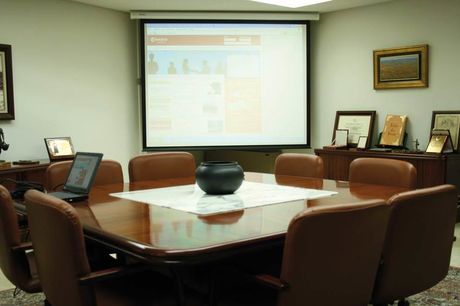 Vista de la sala de reuniones IV